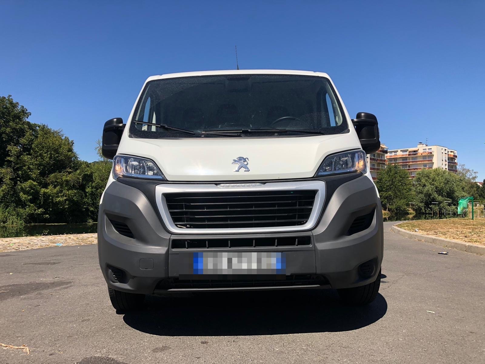 PEUGEOT Boxer III 2.0 BlueHDi L1H1 - Automatix Motors - Voiture Occasion - Achat Voiture - Vente Voiture - Reprise Voiture