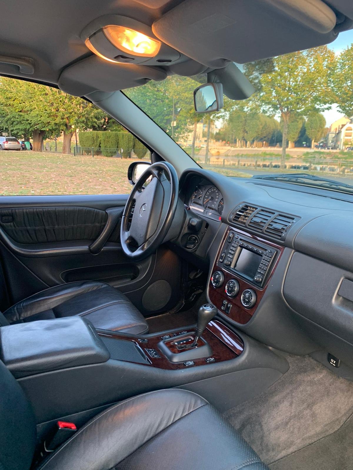 MERCEDES-BENZ Classe ML 270 CDI 4×4 - Automatix Motors - Voiture Occasion - Achat Voiture - Vente Voiture - Reprise Voiture