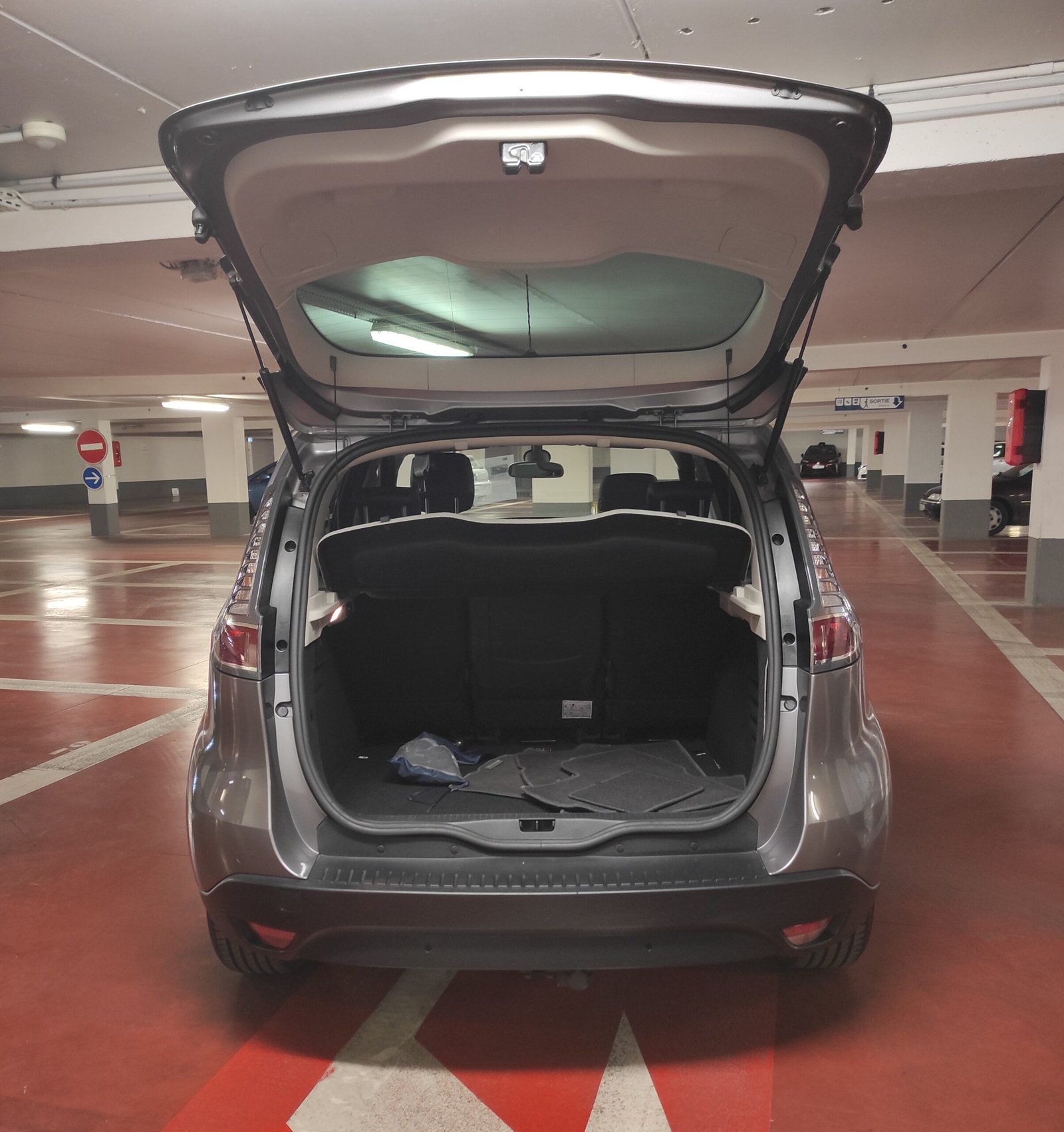 Renault Scenic III 2015 1.2 TCe 130ch Energy Bose
