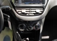 Peugeot 208 2018 1.2 PURETECH 82CH BVM5 STYLE