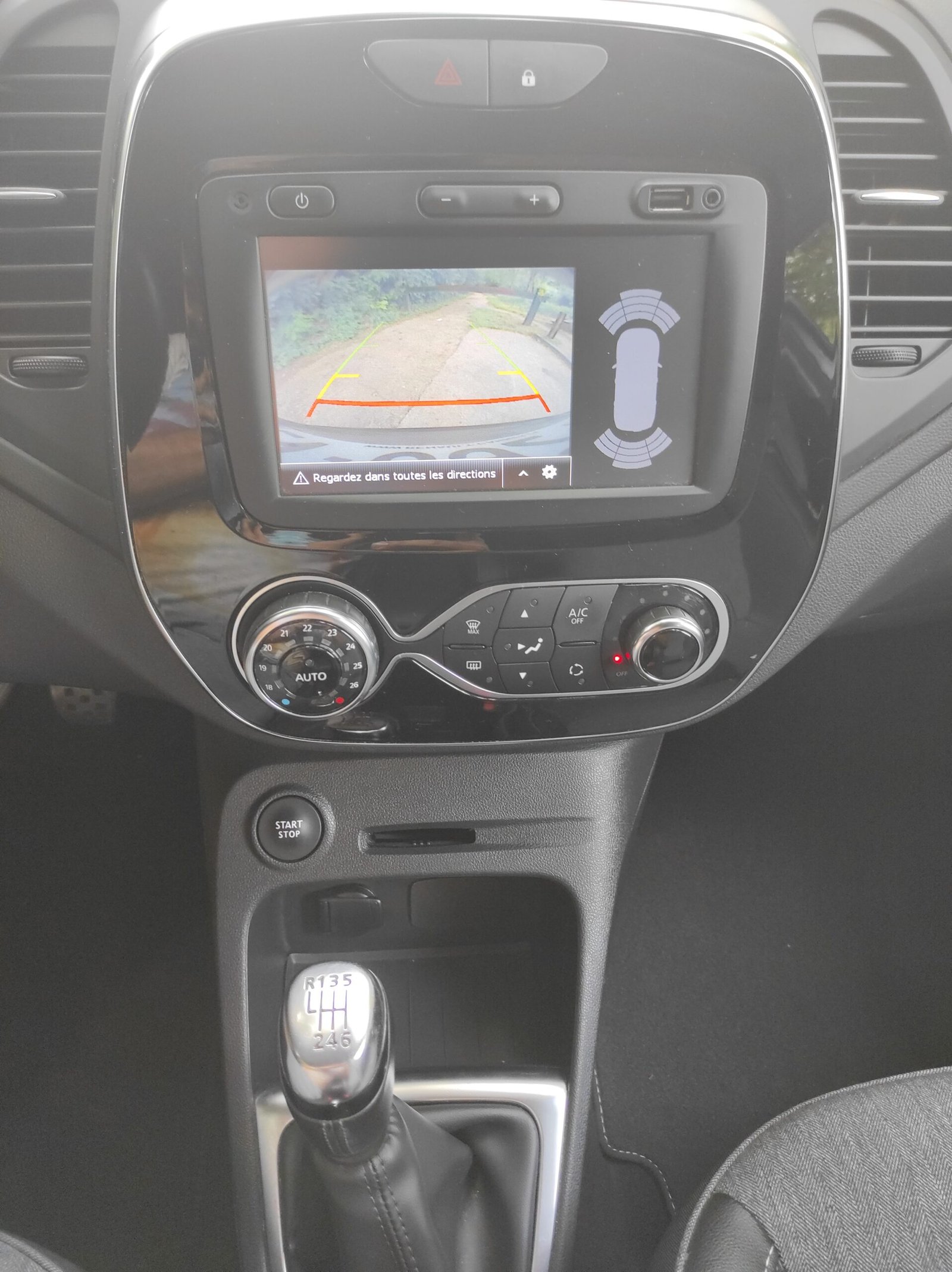 RENAULT CAPTUR 2018 (2) 1.2 TCE 120 ENERGY INTENS