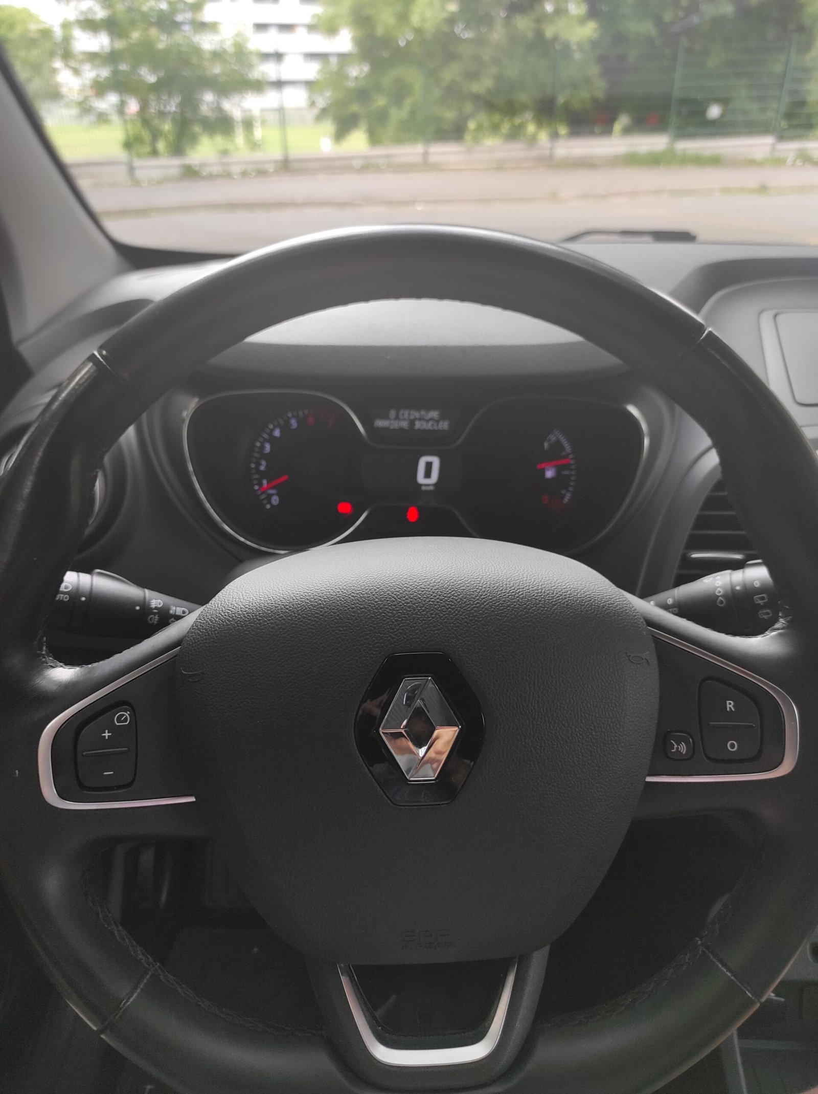 RENAULT CAPTUR 2018 (2) 1.2 TCE 120 ENERGY INTENS