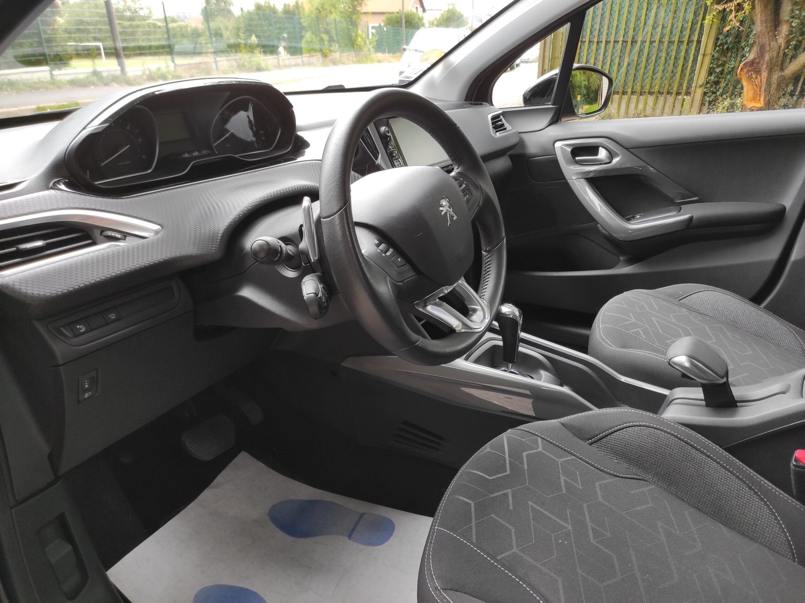 PEUGEOT 2008 2018 (2) 1.6 BLUEHDI 100 S&S ACTIVE BUSINESS ETG6