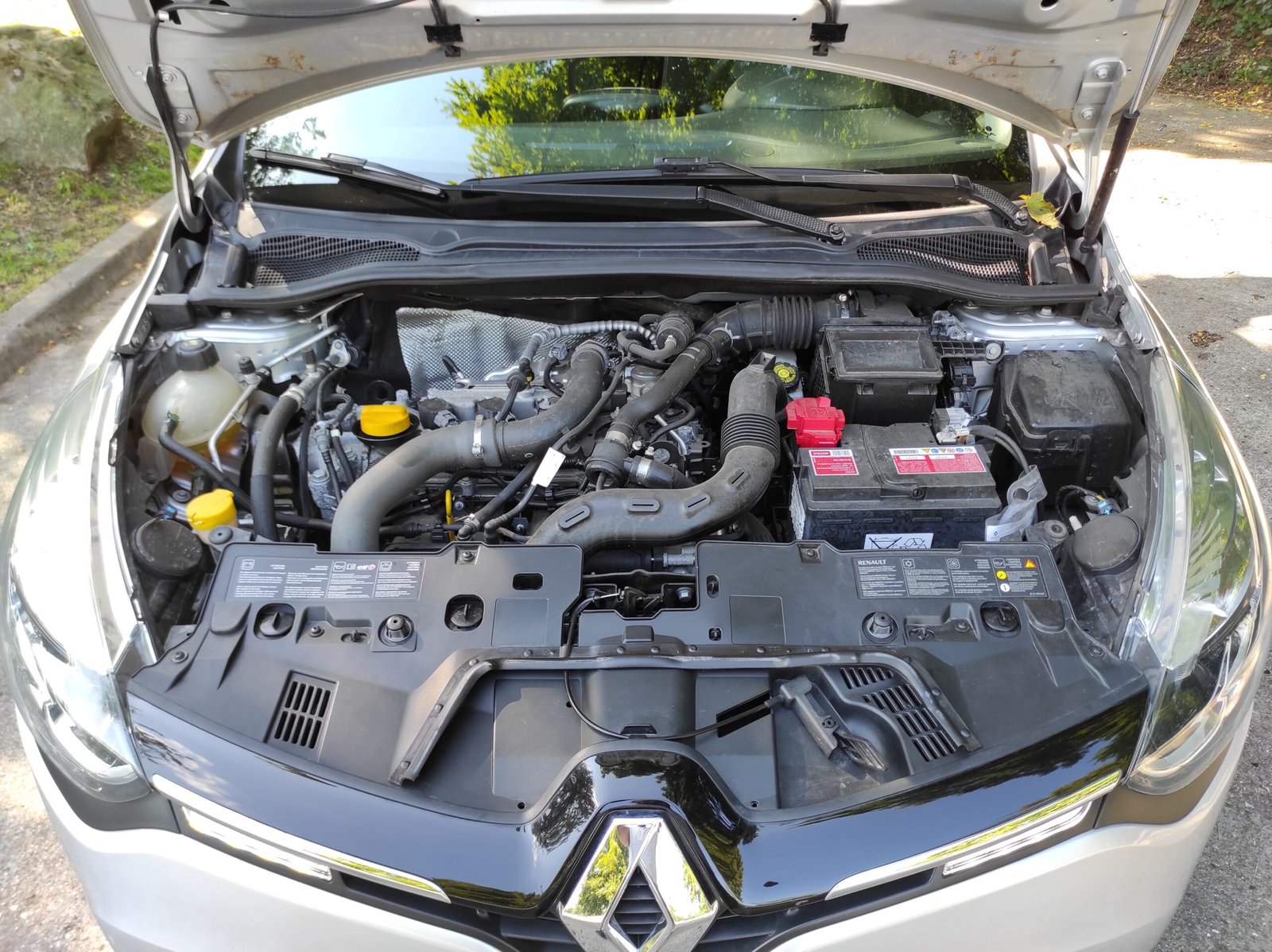 RENAULT CLIO IV 2014 1.2 TCE 120 INTENS EDC ECO2