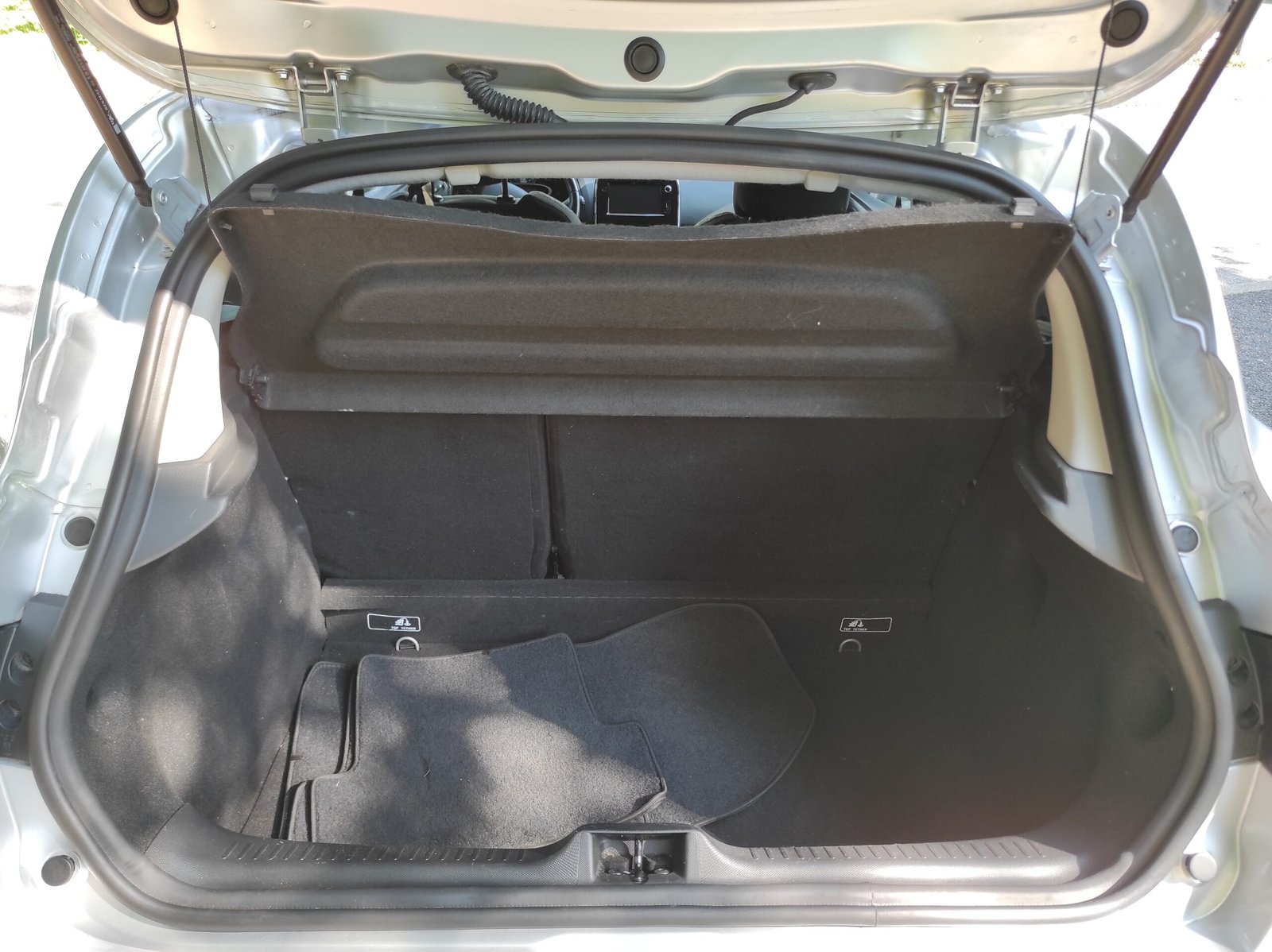 RENAULT CLIO IV 2014 1.2 TCE 120 INTENS EDC ECO2