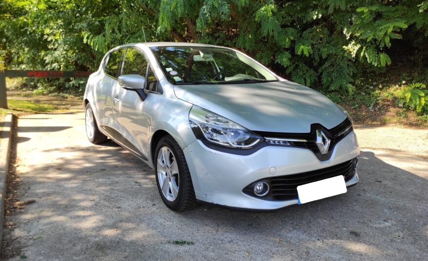 RENAULT CLIO IV 2014 1.2 TCE 120 INTENS EDC ECO2