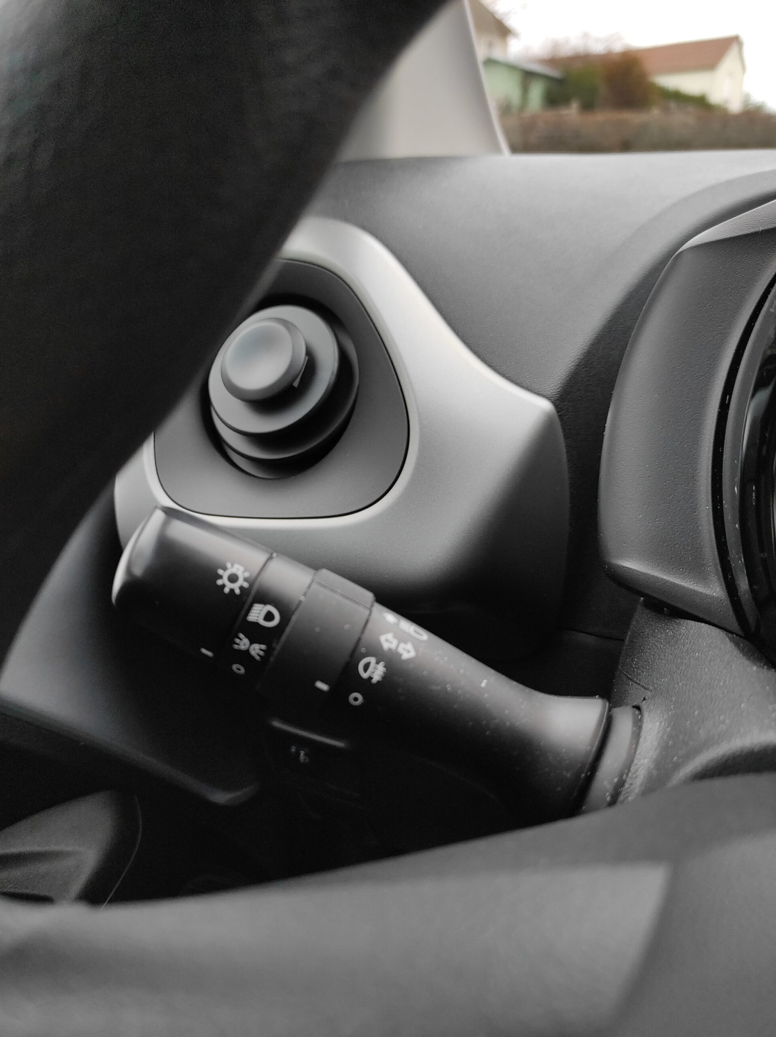 CITROEN C1 II 2018 1.0 VTI 68 FEEL 5P - Automatix Motors - Voiture Occasion - Achat - Vente - Reprise