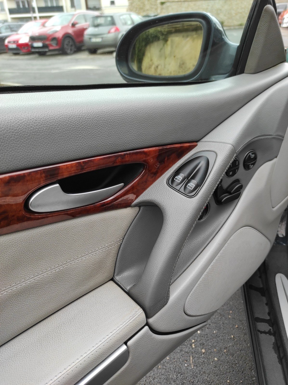 MERCEDES SL II 500 BVA R230 - Automatix Motors - Voiture Occasion - Achat - Vente - Reprise