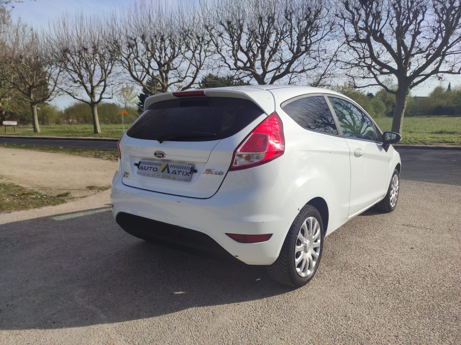 FORD FIESTA 2015 V (2) 1.25 82 TREND 3P - Automatix Motors - Voiture Occasion - Achat - Vente - Reprise