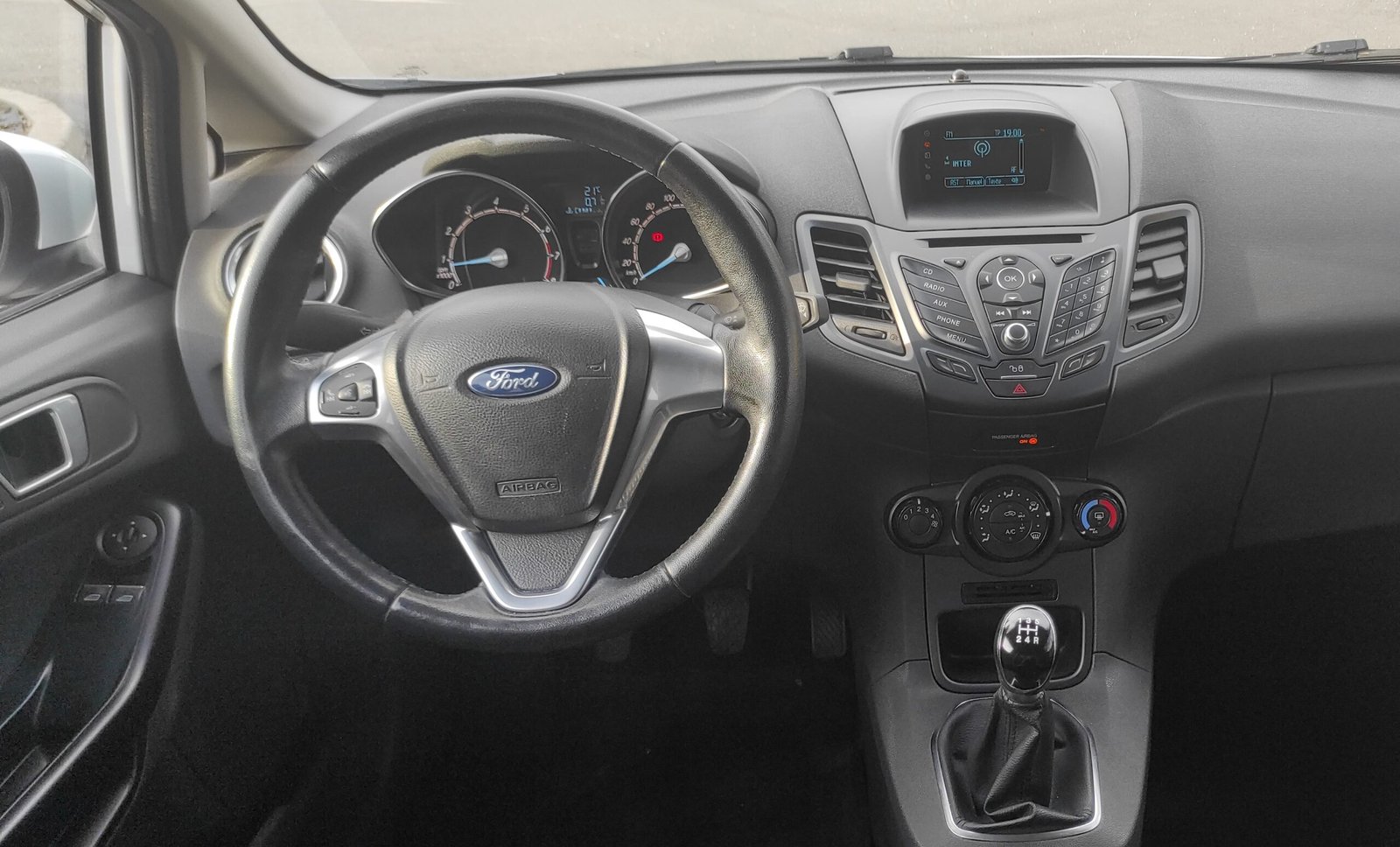 FORD FIESTA 2015 V (2) 1.25 82 TREND 3P - Automatix Motors - Voiture Occasion - Achat - Vente - Reprise