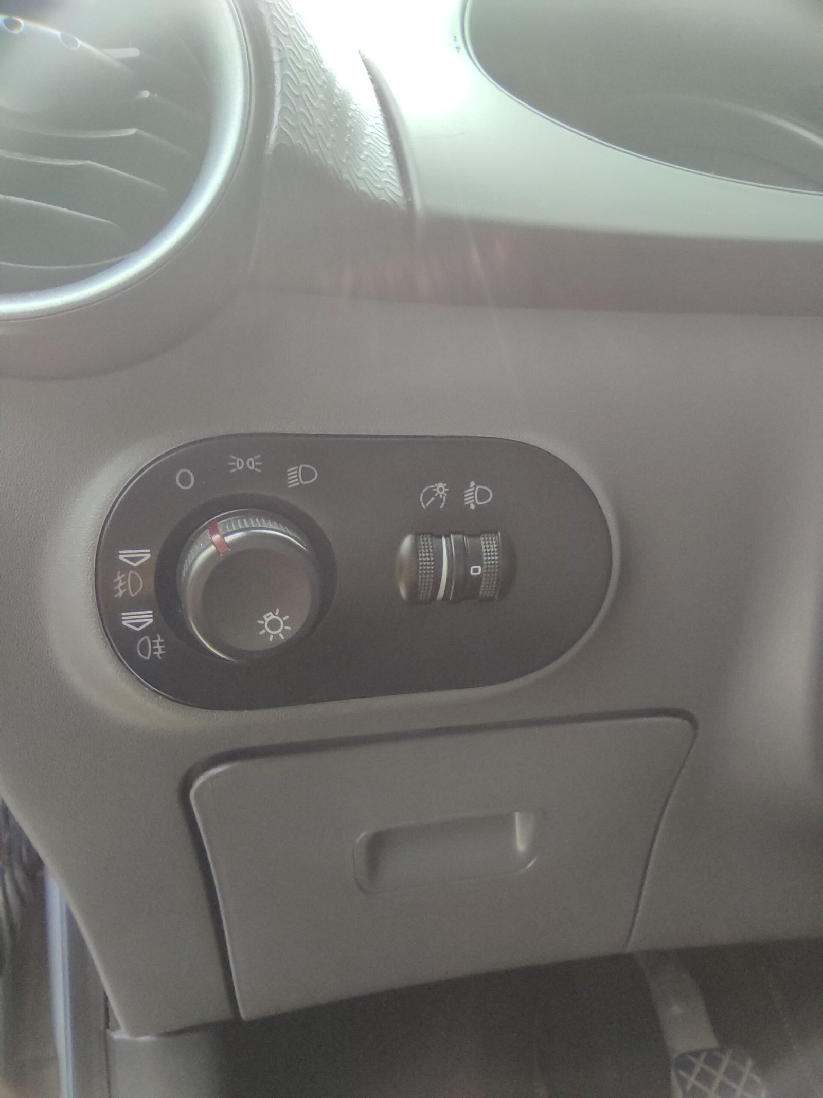 SEAT IBIZA IV 2008 1.4 TDI 80 COLLECTOR CONFORT 5P - Automatix Motors - Voiture Occasion - Achat - Vente - Reprise