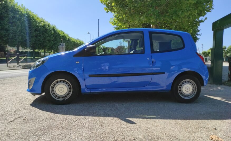 Renault Twingo II (2) 1.5 DCI 75 SOCIÉTÉ ECO2 - Automatix Motors - Voiture Occasion - Achat - Vente - Reprise