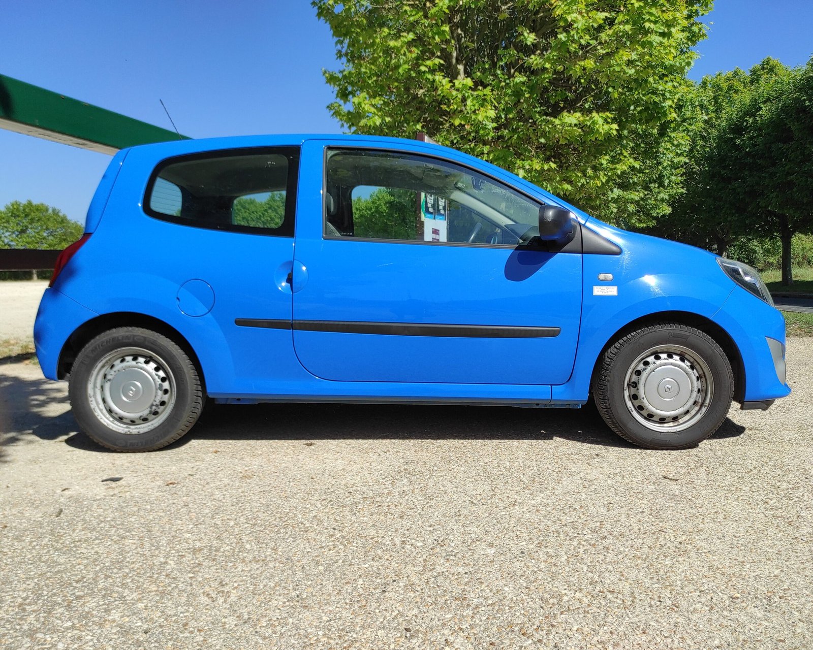 Renault Twingo II (2) 1.5 DCI 75 SOCIÉTÉ ECO2 - Automatix Motors - Voiture Occasion - Achat - Vente - Reprise