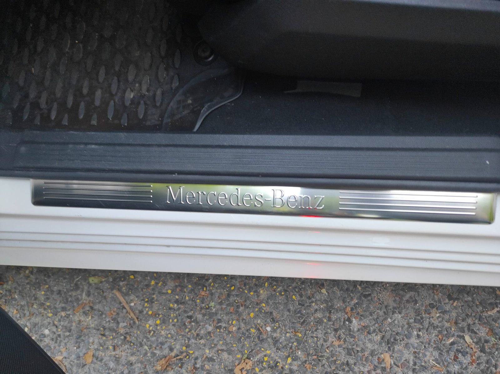 Mercedes CLASSE E 2012 IV 300 BLUETEC HYBRID ELEGANCE EXECUTIVE BA7 7G-TRONIC PLUS - Automatix Motors - Voiture Occasion - Achat - Vente - Reprise