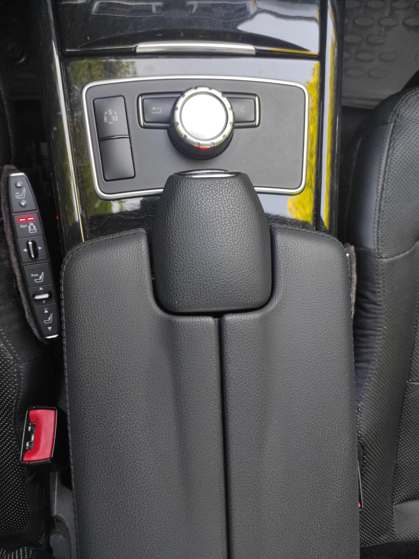 Mercedes CLASSE E 2012 IV 300 BLUETEC HYBRID ELEGANCE EXECUTIVE BA7 7G-TRONIC PLUS - Automatix Motors - Voiture Occasion - Achat - Vente - Reprise