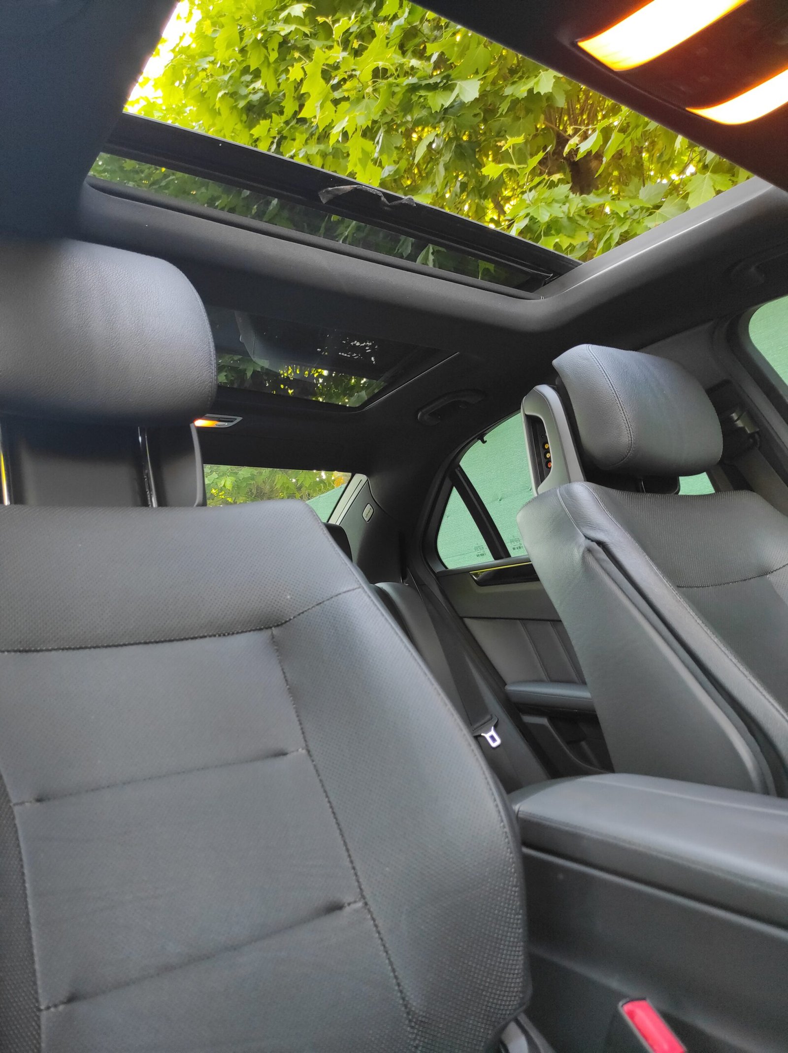 Mercedes CLASSE E 2012 IV 300 BLUETEC HYBRID ELEGANCE EXECUTIVE BA7 7G-TRONIC PLUS - Automatix Motors - Voiture Occasion - Achat - Vente - Reprise