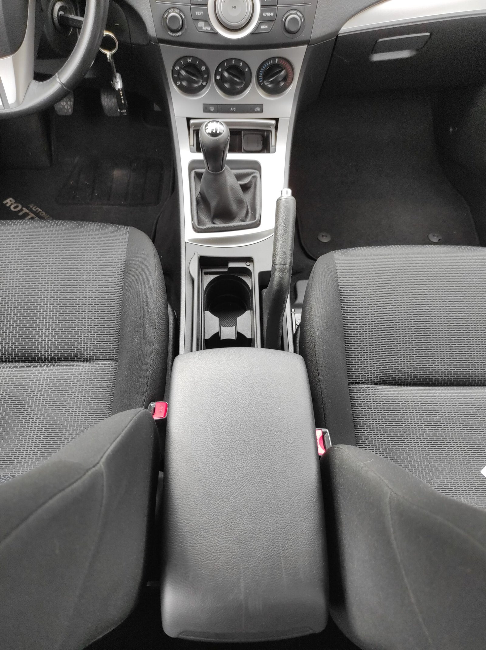 MAZDA 3 II 1.6 MZR 105 ELEGANCE - Automatix Motors - Voiture Occasion - Achat Voiture - Vente Voiture - Reprise Voiture