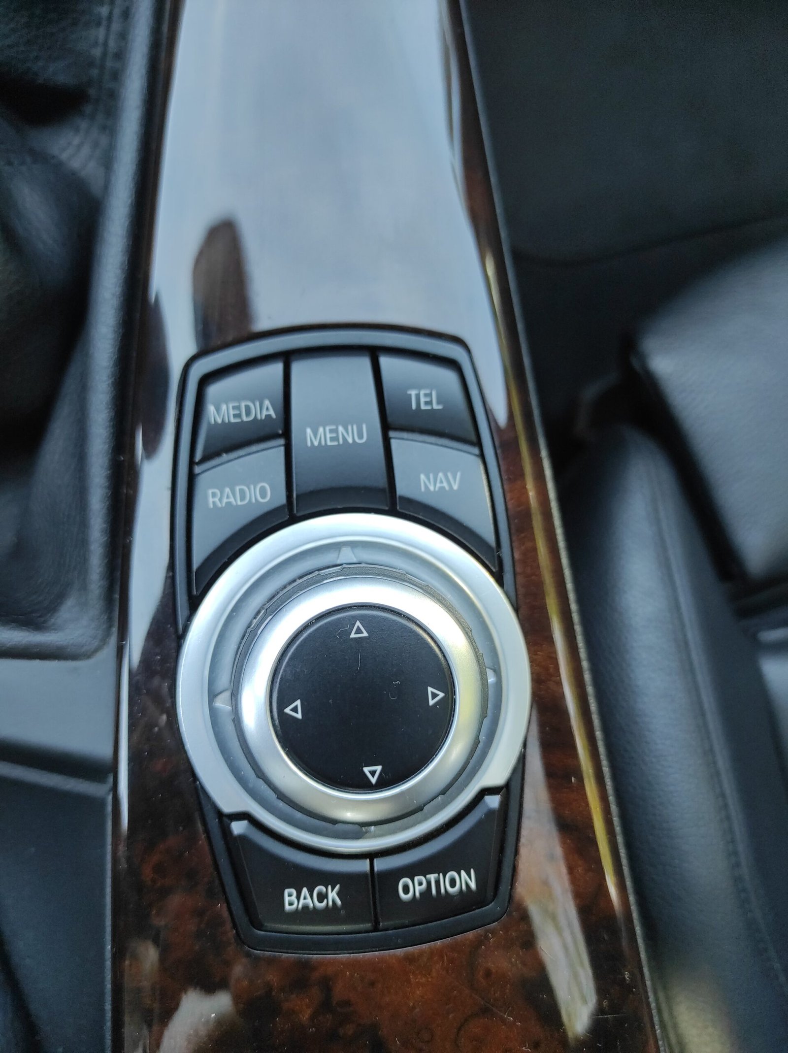 BMW SERIE 3 2012 (F30) 320D 184 LUXURY - Automatix Motors - Voiture Occasion - Achat Voiture - Vente Voiture - Reprise Voiture