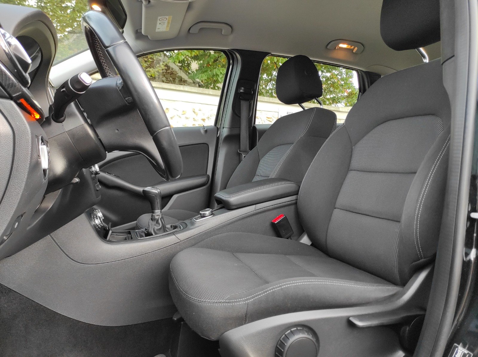 MERCEDES CLASSE B II 180 CLASSIC - Automatix Motors - Voiture Occasion - Achat Voiture - Vente Voiture - Reprise Voiture