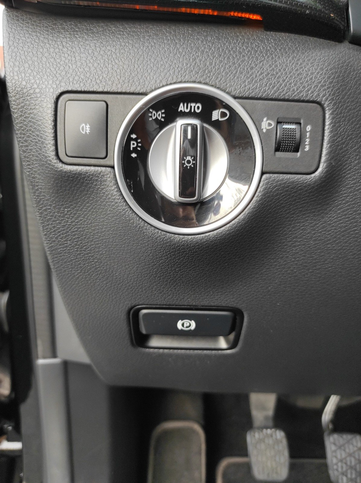 MERCEDES CLASSE B II 180 CLASSIC - Automatix Motors - Voiture Occasion - Achat Voiture - Vente Voiture - Reprise Voiture