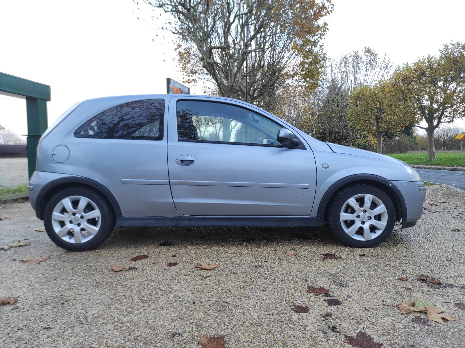 OPEL CORSA 2006 III (2) 1.3 CDTI COSMO 3P - Automatix Motors - Voiture Occasion - Achat Voiture - Vente Voiture - Reprise Voiture