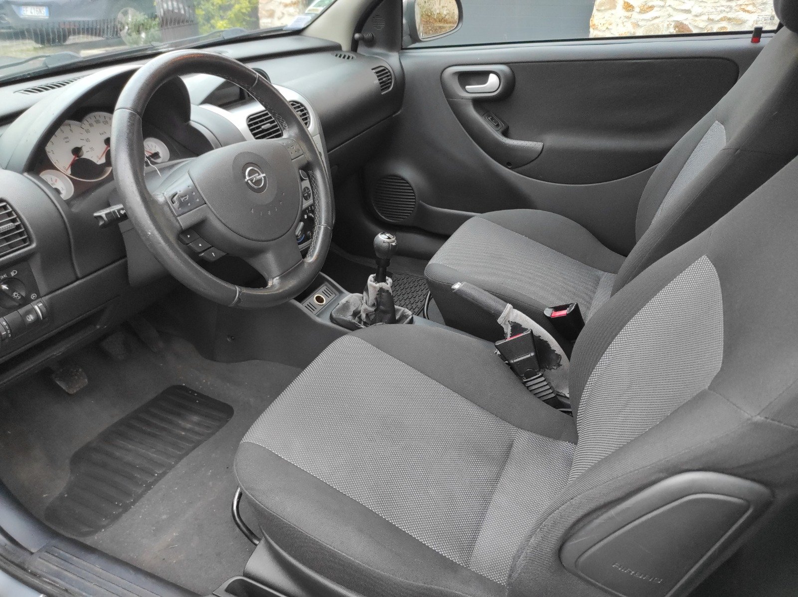 OPEL CORSA 2006 III (2) 1.3 CDTI COSMO 3P - Automatix Motors - Voiture Occasion - Achat Voiture - Vente Voiture - Reprise Voiture