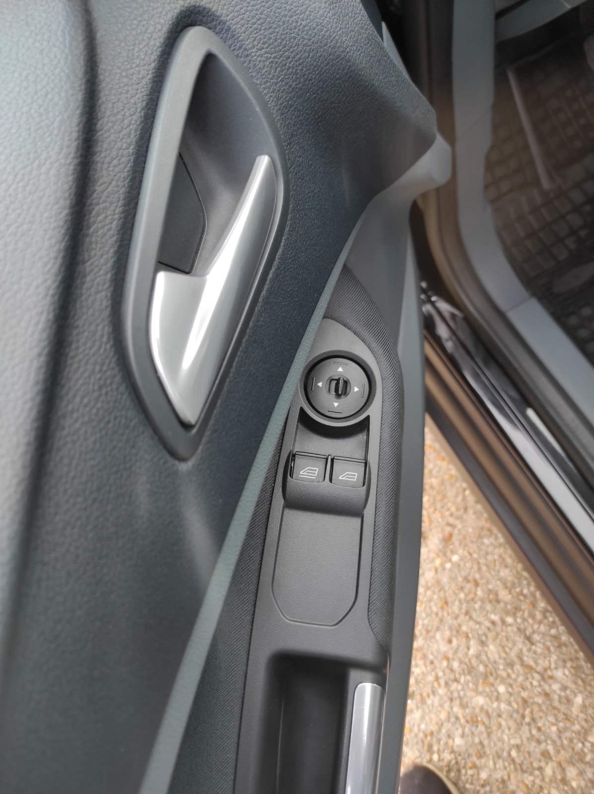 FORD C MAX II 2014 1.0 ECOBOOST 125 S&S EDITION - Automatix Motors - Voiture Occasion - Achat Voiture - Vente Voiture - Reprise Voiture