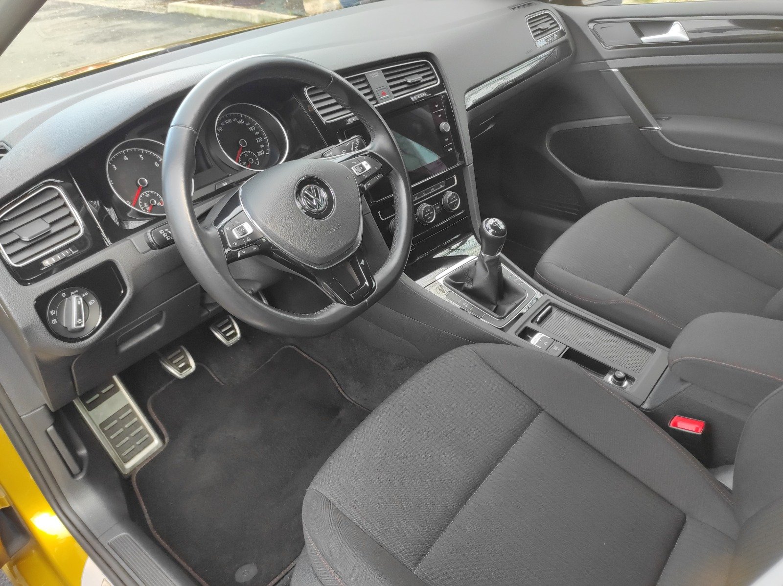 VOLKSWAGEN GOLF VII (2) 1.4 TSI 125 BLUEMOTION TECHNOLOGY SOUND BV6 5P - Automatix Motors - Voiture Occasion - Achat Voiture - Vente Voiture - Reprise Voiture