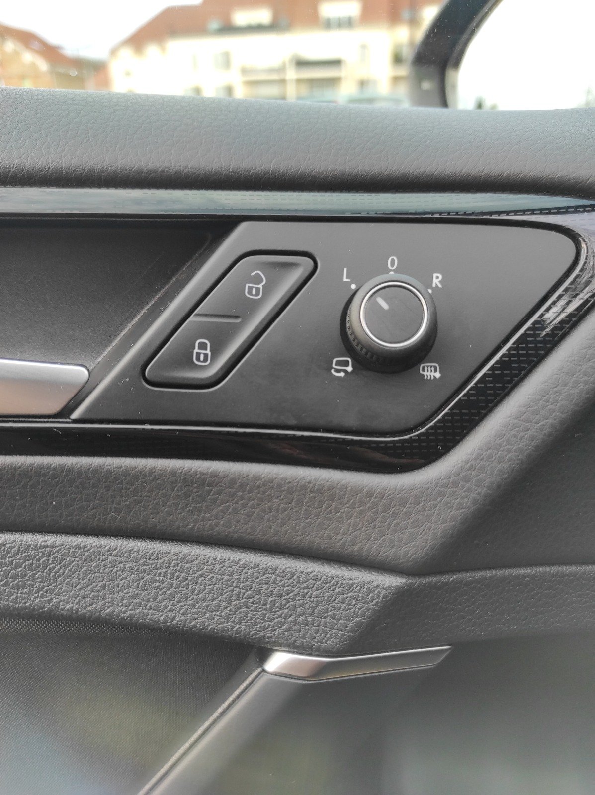 VOLKSWAGEN GOLF VII (2) 1.4 TSI 125 BLUEMOTION TECHNOLOGY SOUND BV6 5P - Automatix Motors - Voiture Occasion - Achat Voiture - Vente Voiture - Reprise Voiture