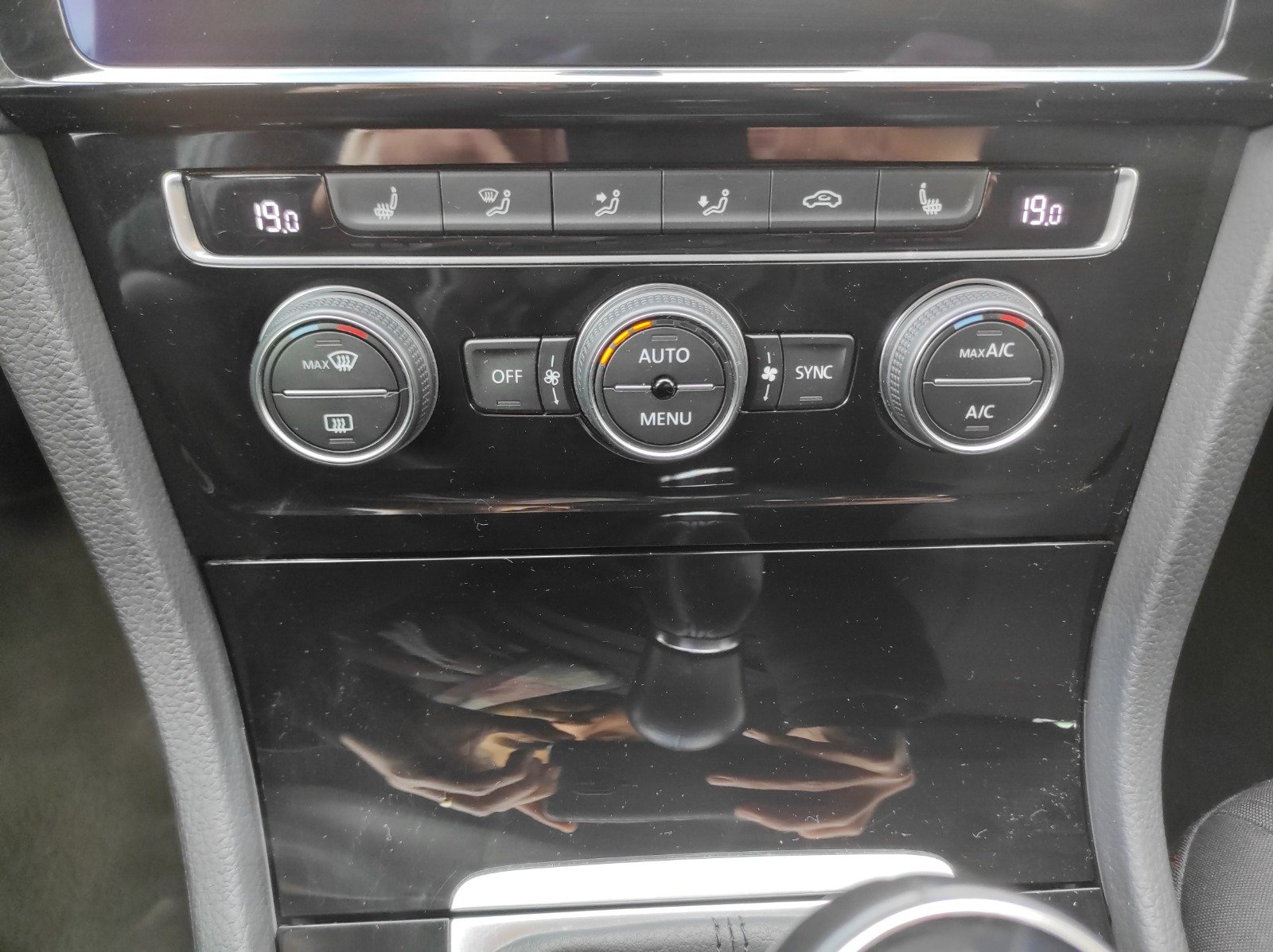 VOLKSWAGEN GOLF VII (2) 1.4 TSI 125 BLUEMOTION TECHNOLOGY SOUND BV6 5P - Automatix Motors - Voiture Occasion - Achat Voiture - Vente Voiture - Reprise Voiture