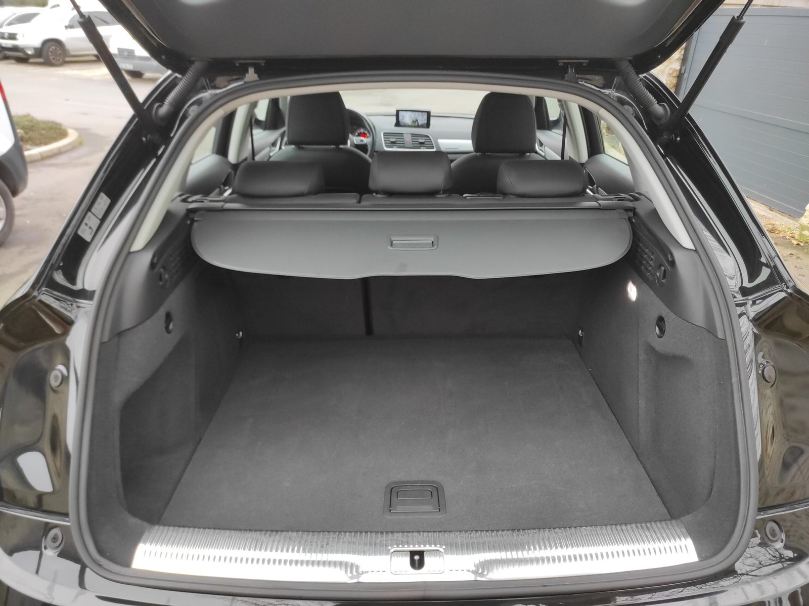 Audi Q3 2018 (2) 2.0 TDI 150 Sport Quattro S-TRONIC - Automatix Motors - Voiture Occasion - Achat Voiture - Vente Voiture - Reprise Voiture