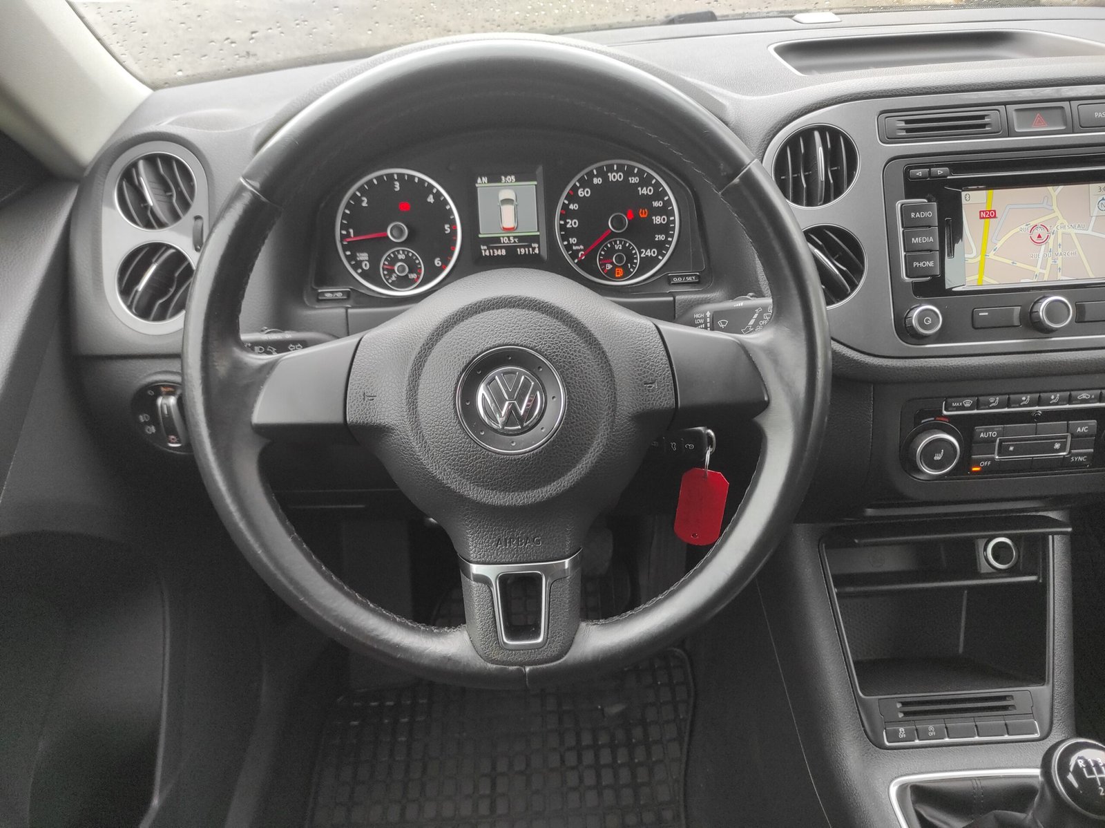 Volkswagen Tiguan 2.0 TDI 140ch BlueMotion Technology Sportline - Automatix Motors - Voiture Occasion - Achat Voiture - Vente Voiture - Reprise Voiture