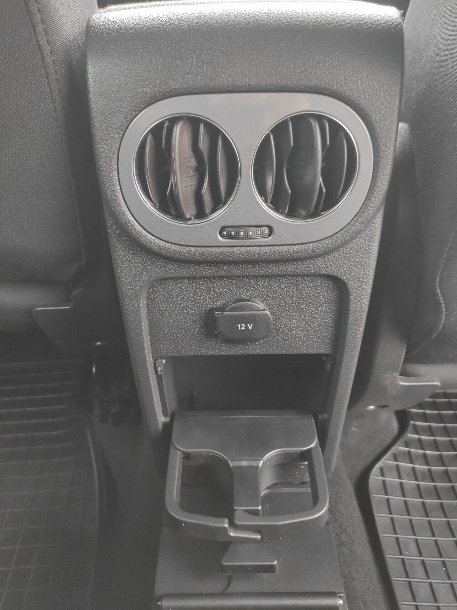 Volkswagen Tiguan 2.0 TDI 140ch BlueMotion Technology Sportline - Automatix Motors - Voiture Occasion - Achat Voiture - Vente Voiture - Reprise Voiture