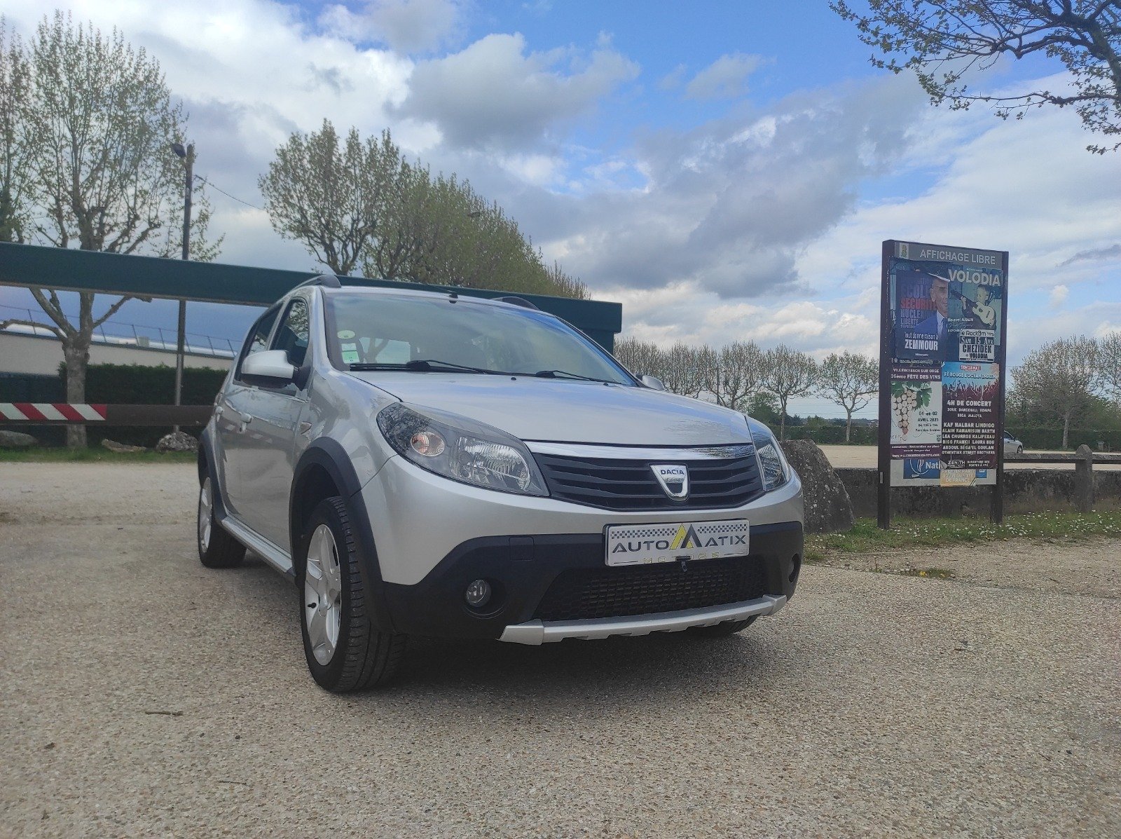 DACIA SANDERO STEPWAY 1.5 DCI - Automatix Motors - Voiture Occasion - Achat Voiture - Vente Voiture - Reprise Voiture