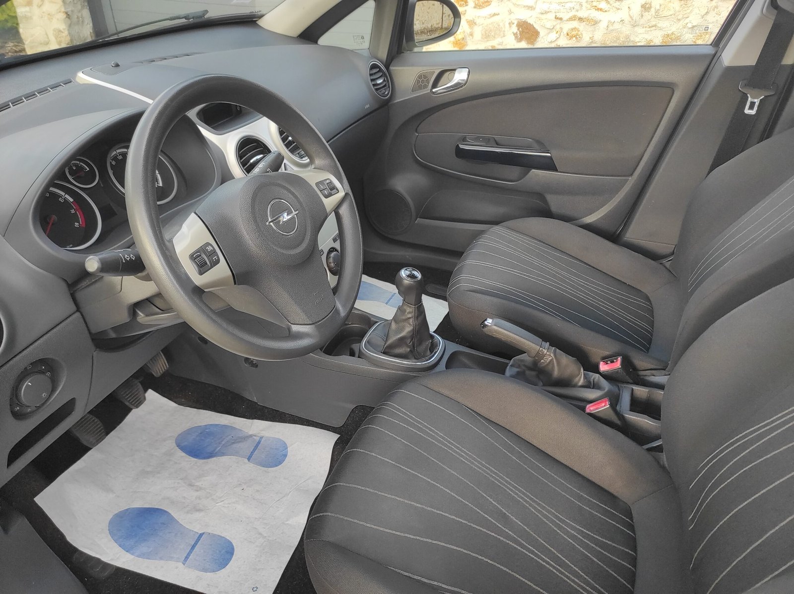 Opel Corsa IV 2006 1.2 Twinport Enjoy 5P - Automatix Motors - Voiture Occasion - Achat Voiture - Vente Voiture - Reprise Voiture