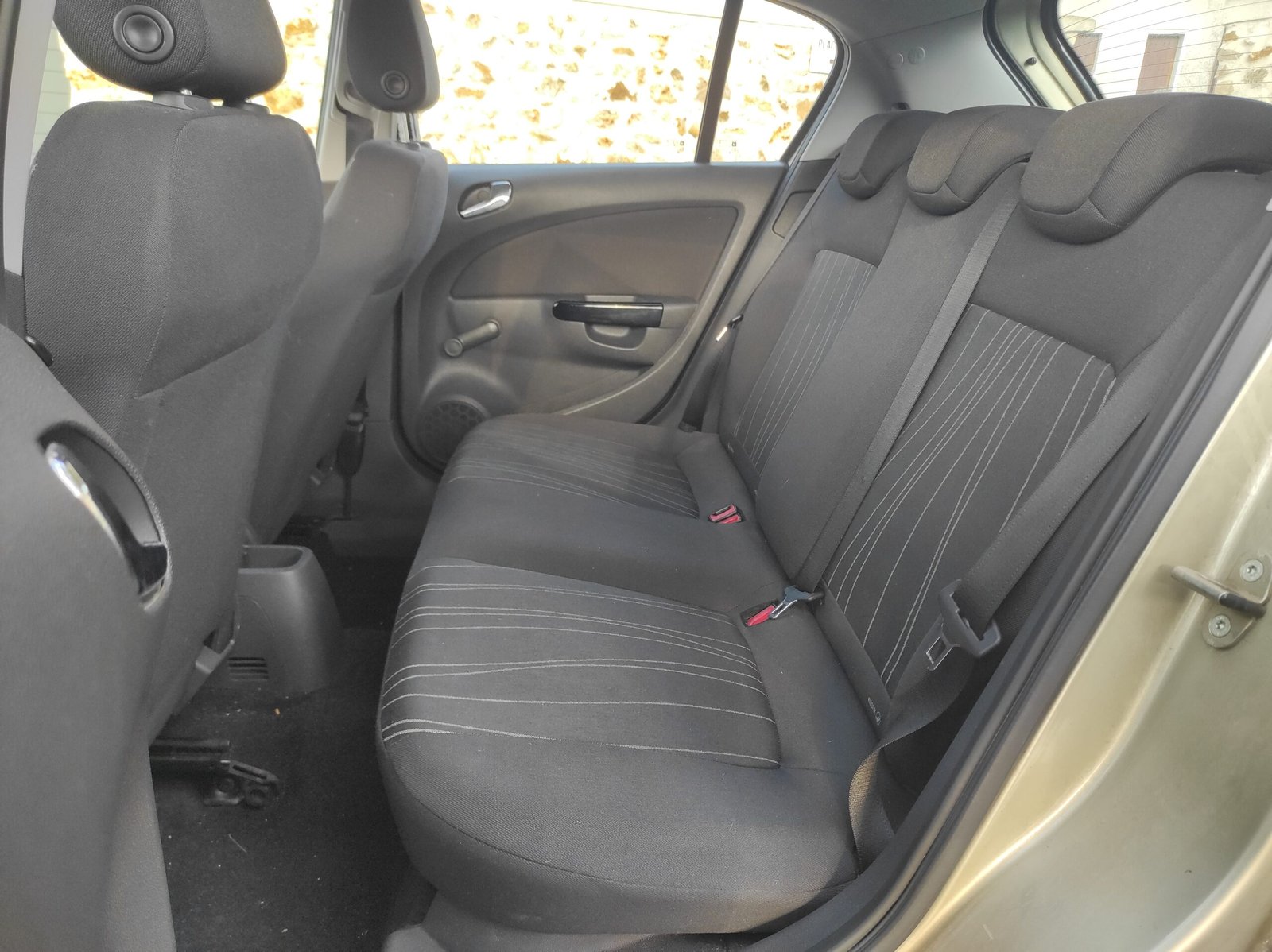 Opel Corsa IV 2006 1.2 Twinport Enjoy 5P - Automatix Motors - Voiture Occasion - Achat Voiture - Vente Voiture - Reprise Voiture