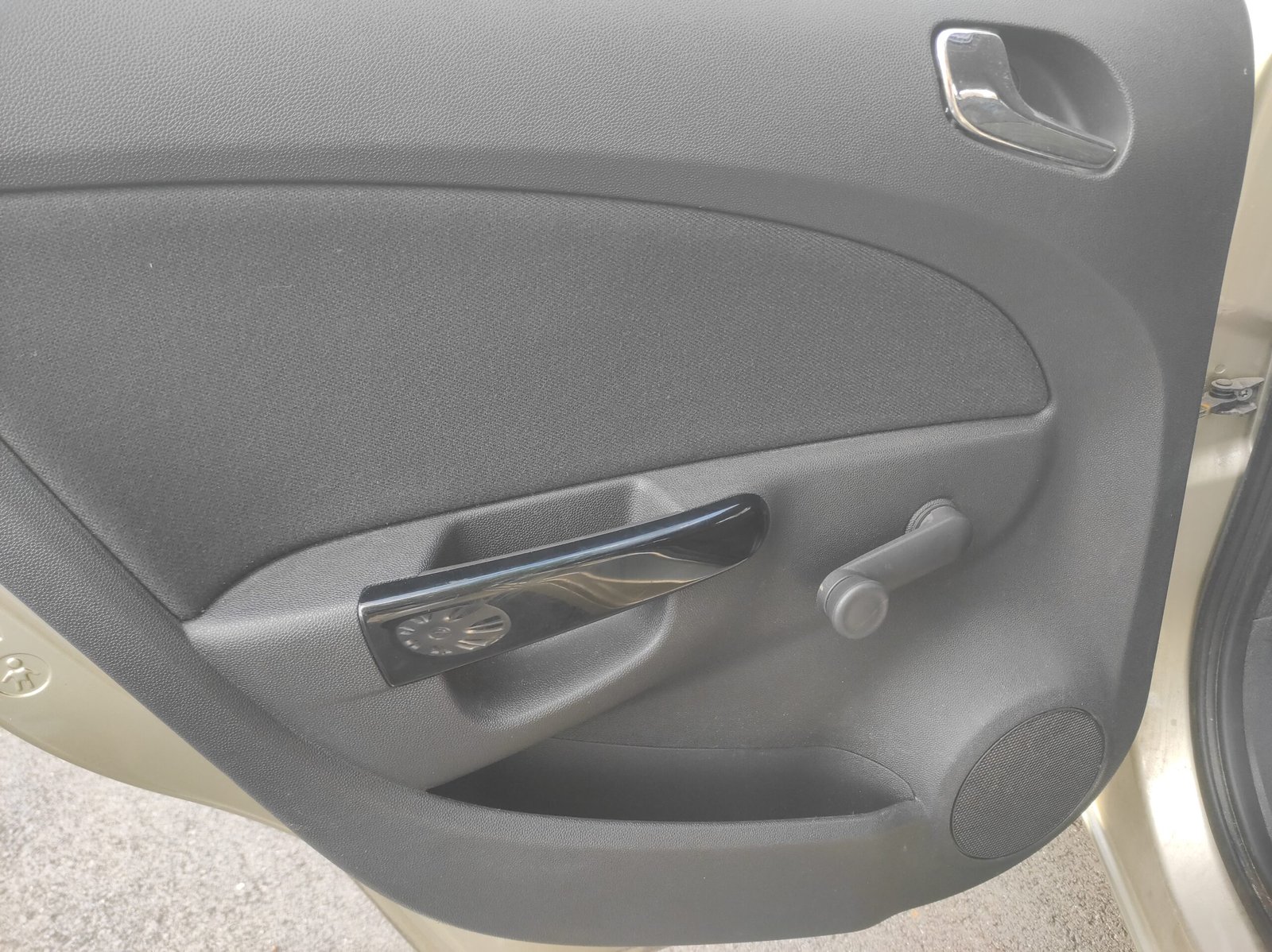 Opel Corsa IV 2006 1.2 Twinport Enjoy 5P - Automatix Motors - Voiture Occasion - Achat Voiture - Vente Voiture - Reprise Voiture