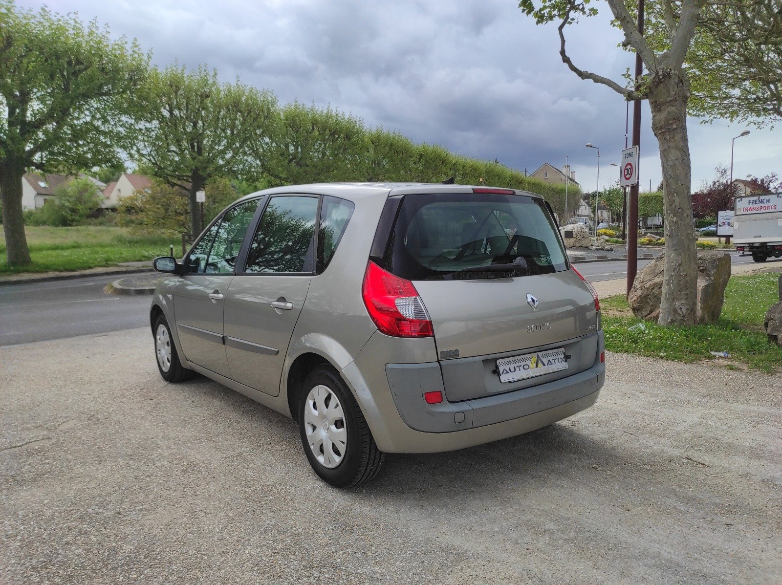 Renault Scenic II Phase 2 2007 1.6 110CH Latitude - Automatix Motors - Voiture Occasion - Achat Voiture - Vente Voiture - Reprise Voiture