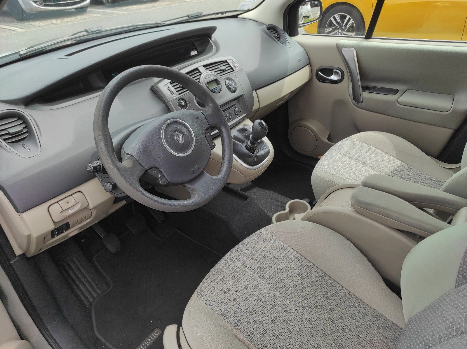 Renault Scenic II Phase 2 2007 1.6 110CH Latitude - Automatix Motors - Voiture Occasion - Achat Voiture - Vente Voiture - Reprise Voiture