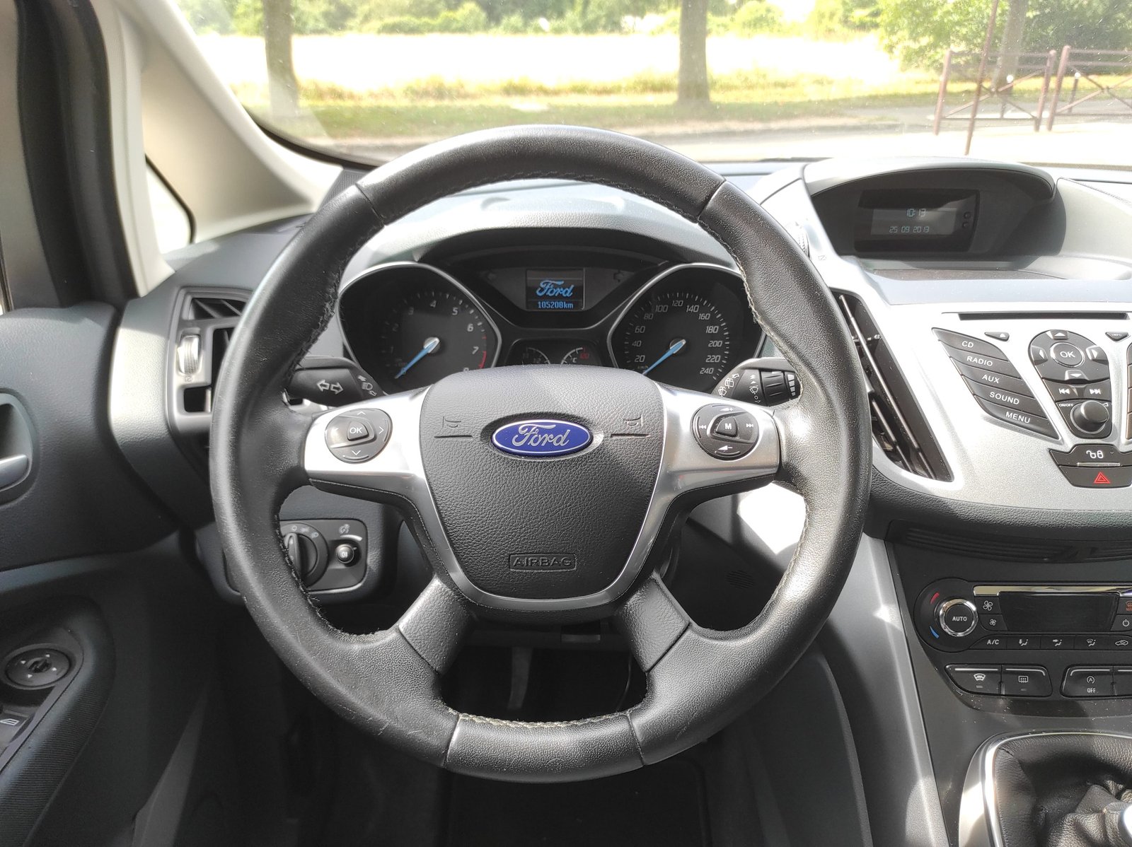 FORD C-Max II 1.0 EcoBoost 100ch Stop&Start Trend - Automatix Motors - Voiture Occasion - Achat Voiture - Vente Voiture - Reprise Voiture
