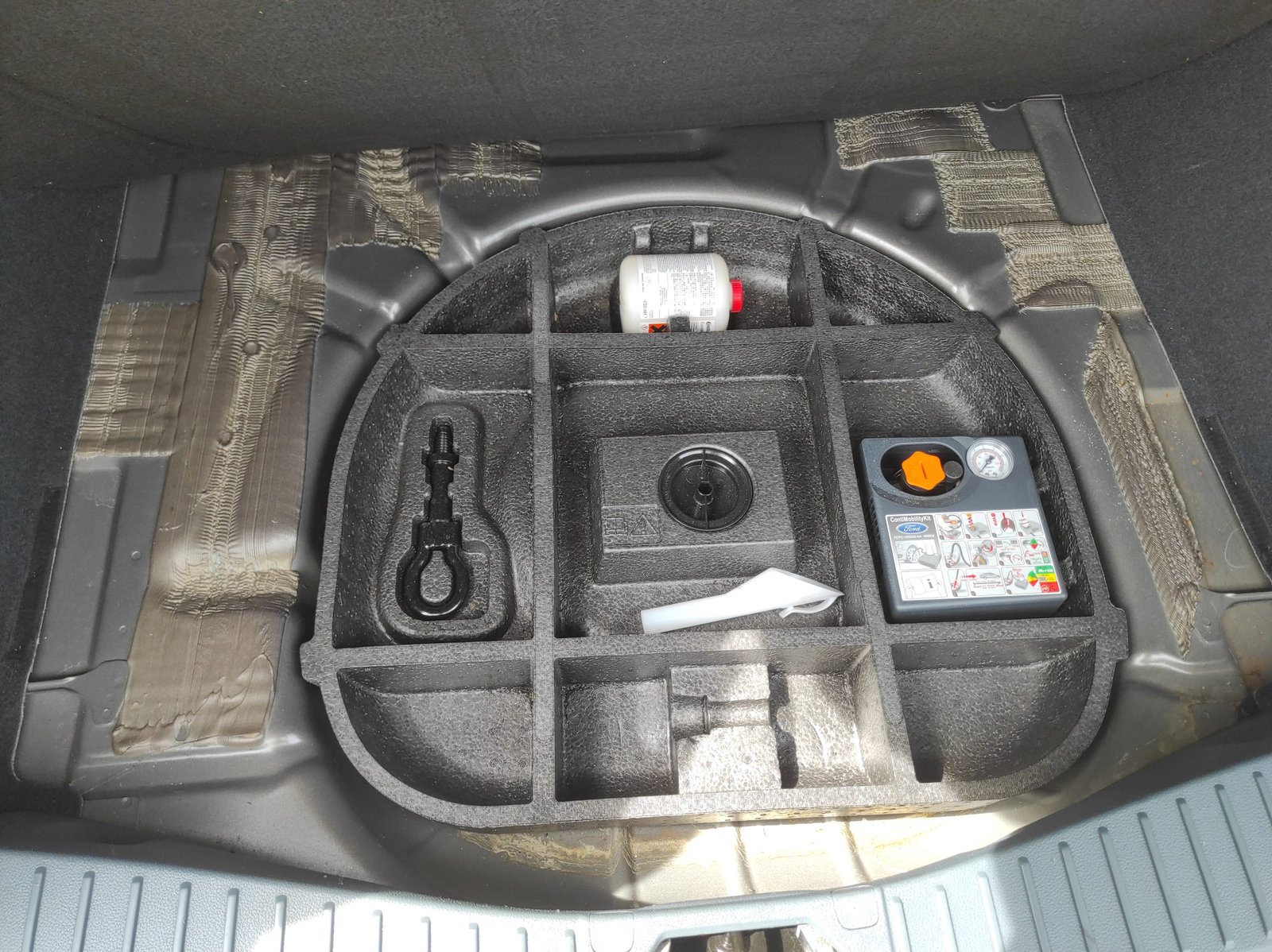 FORD C-Max II 1.0 EcoBoost 100ch Stop&Start Trend - Automatix Motors - Voiture Occasion - Achat Voiture - Vente Voiture - Reprise Voiture