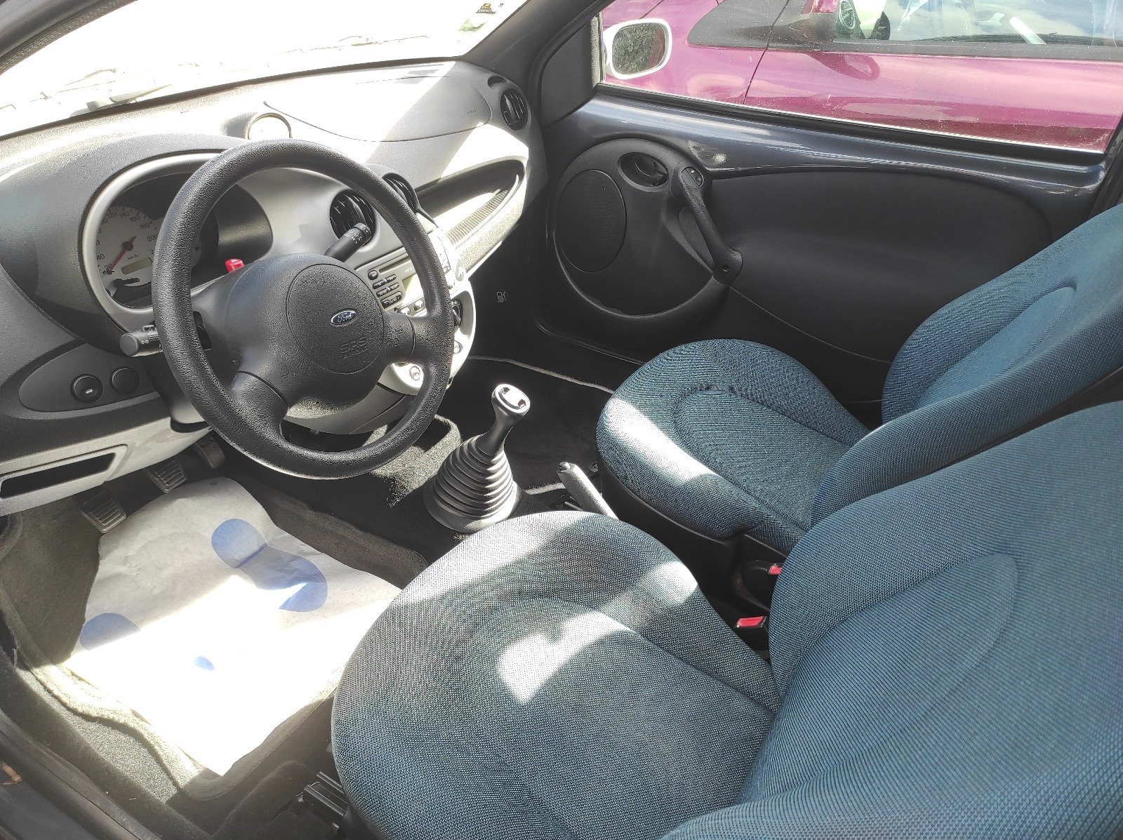 Ford Ka 1.3 70CH 3P - Automatix Motors - Voiture Occasion - Achat Voiture - Vente Voiture - Reprise Voiture