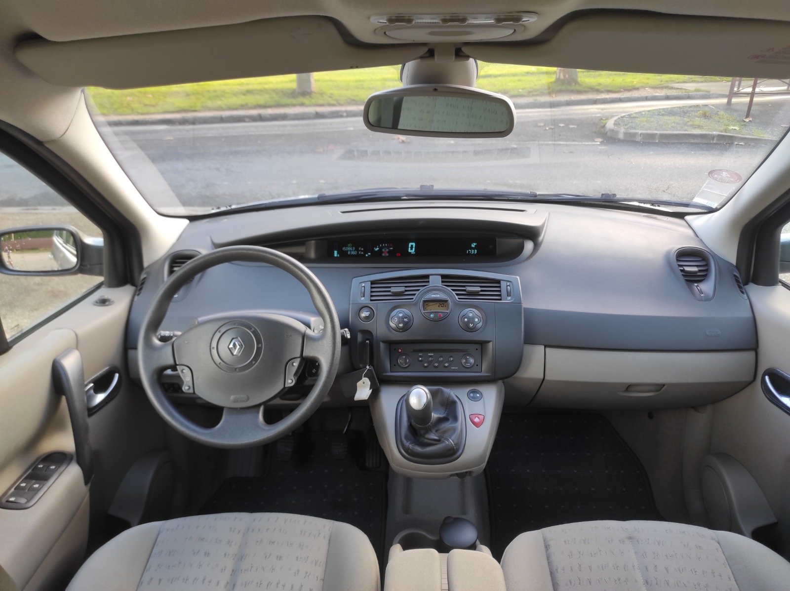 Renault Scenic II Confort Expression 1.5 dCi 100 ch - Automatix Motors - Voiture Occasion - Achat Voiture - Vente Voiture - Reprise Voiture