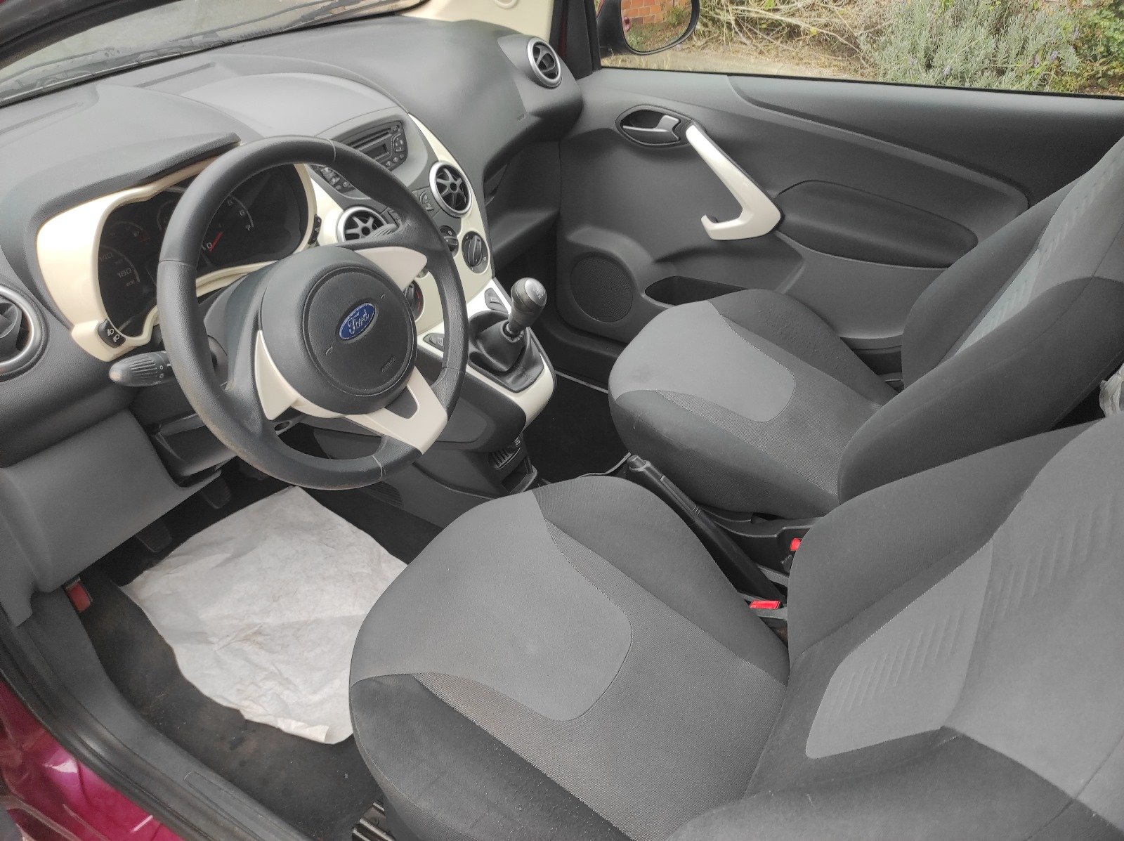 Ford Ka 2009 1.2 Titanium 70CH - Automatix Motors - Voiture Occasion - Achat Voiture - Vente Voiture - Reprise Voiture