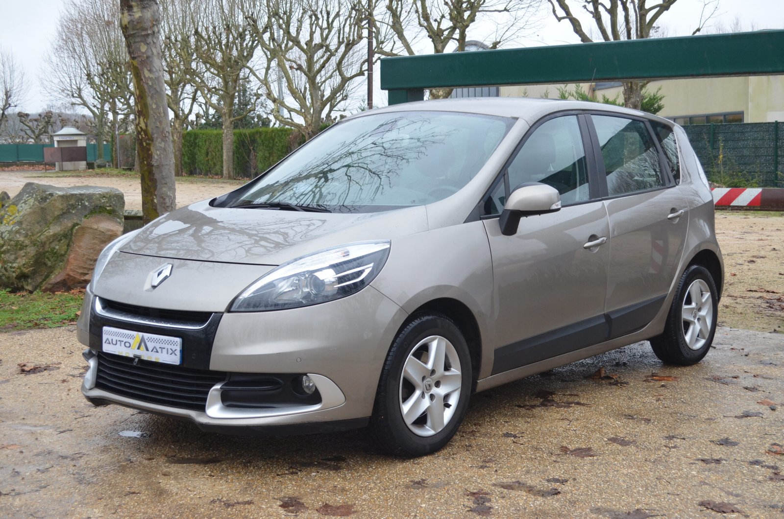 Renault Scenic III 2012 (2) 1.4 TCe 130ch Expression - Automatix Motors - Voiture Occasion - Achat Voiture - Vente Voiture - Reprise Voiture