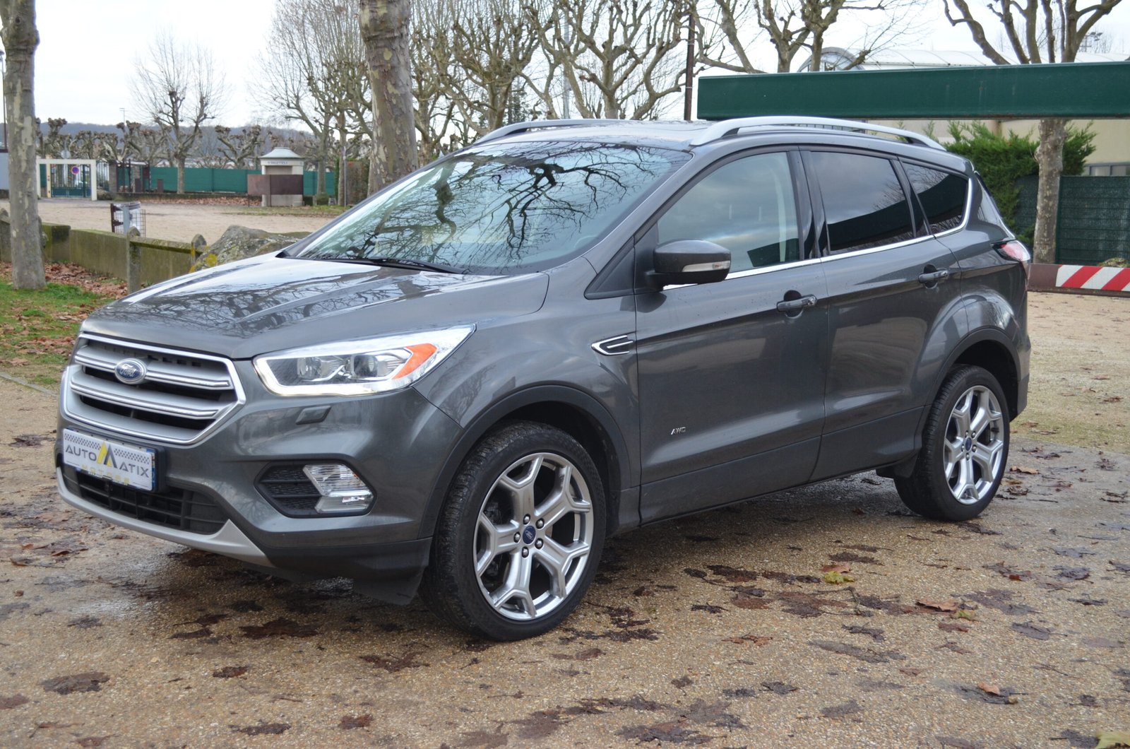 Ford Kuga II 2017 2.0 TDCi 150ch Stop&Start Titanium 4x4 Powershift - Automatix Motors - Voiture Occasion - Achat Voiture - Vente Voiture - Reprise Voiture