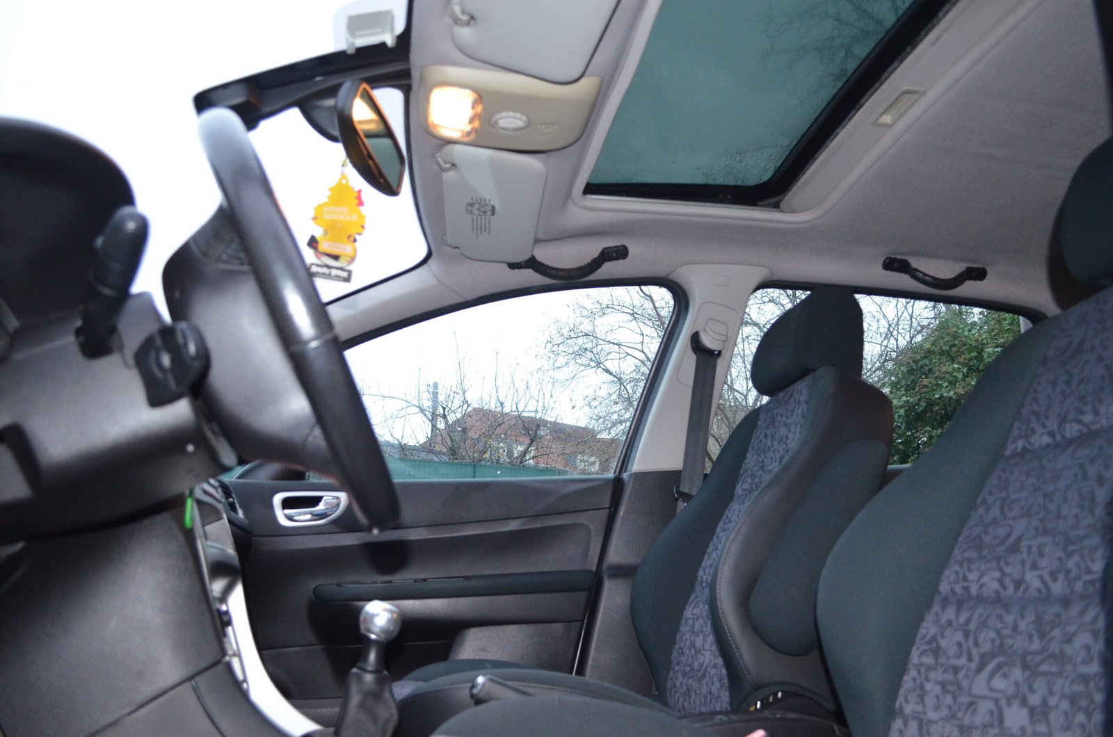 Peugeot 307 2005 1.6 HDi 110 Quiksilver 5p - Automatix Motors - Voiture Occasion - Achat Voiture - Vente Voiture - Reprise Voiture