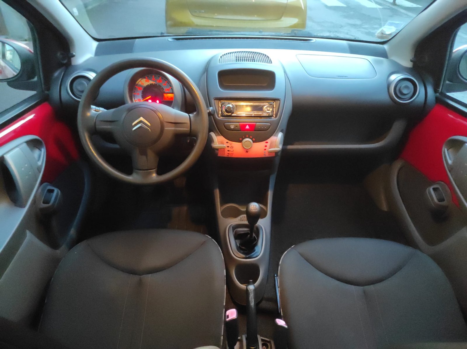 Citroen C1 2010 1.0 Confort 68ch 3P - Automatix Motors - Voiture Occasion - Achat Voiture - Vente Voiture - Reprise Voiture