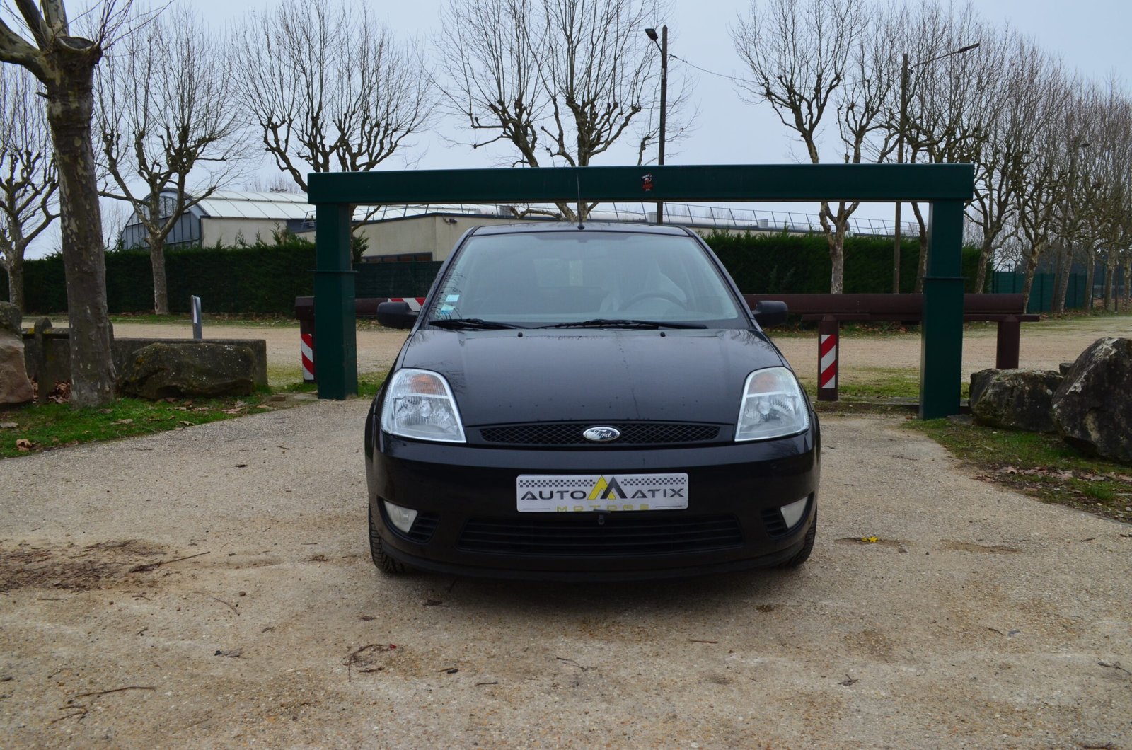 Ford Fiesta IV 2005 1.3 70ch Senso 5P - Automatix Motors - Voiture Occasion - Achat Voiture - Vente Voiture - Reprise Voiture