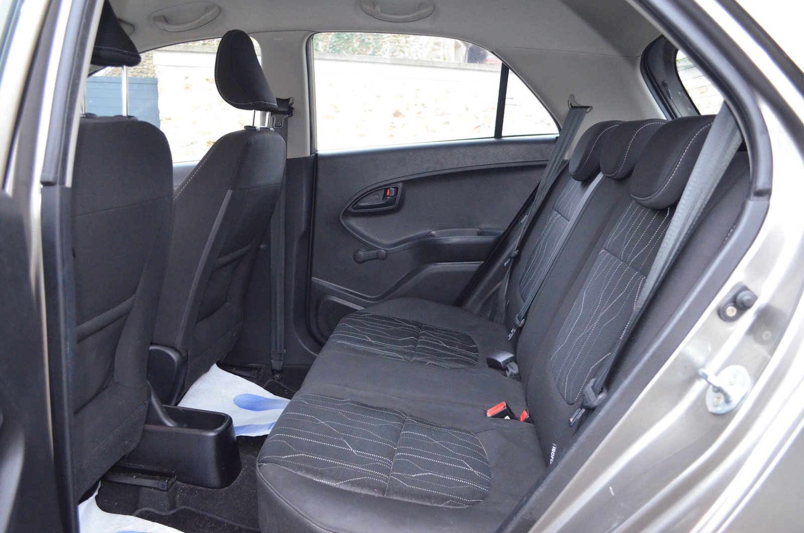 Kia Picanto 2011 II 1.0 Style 68ch 5p - Automatix Motors - Voiture Occasion - Achat Voiture - Vente Voiture - Reprise Voiture